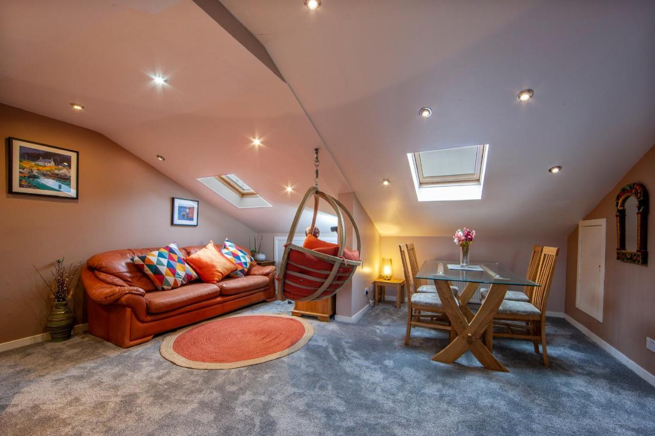 Premium 2Nd Floor 2 Bed Apt Sleeps 4 Adults In Oban Town Exteriér fotografie